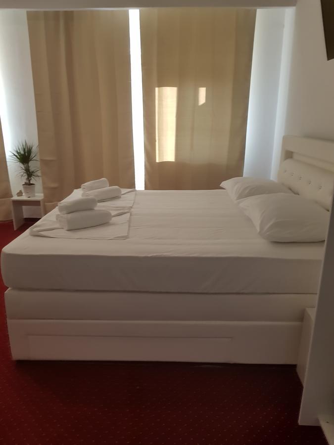 Hotel Park Цриквеница Экстерьер фото