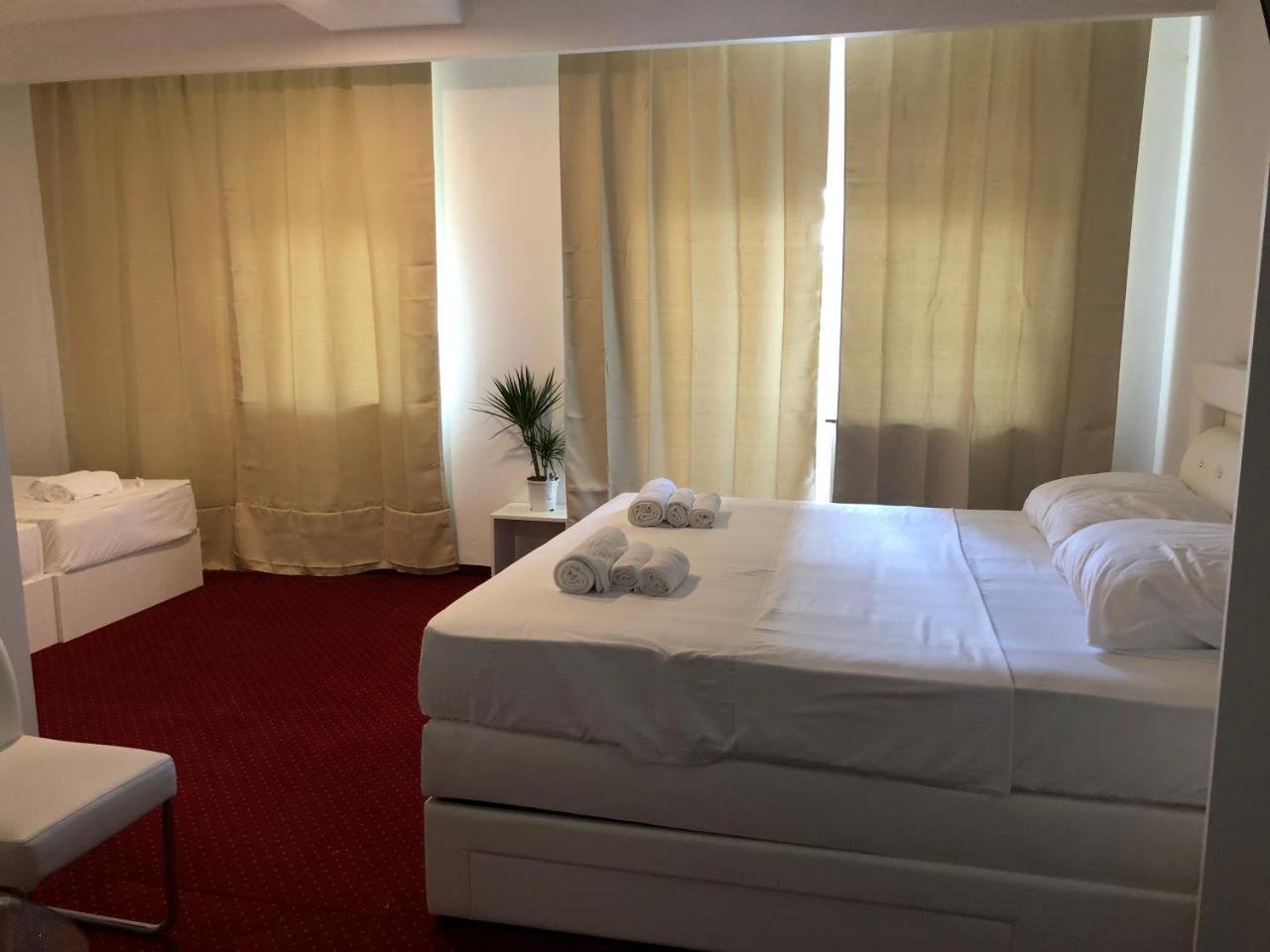 Hotel Park Цриквеница Экстерьер фото
